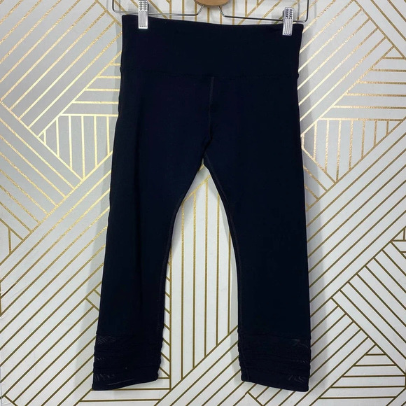 LORNA JANE 000Uniquely Mesh Hem Stripe Cropped Leggings in Black Size US Small - Picture 1 of 9